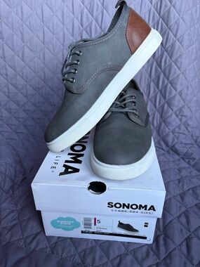 Sonoma Gray Low-Top Lace-Up Shoes- Boys Size 5